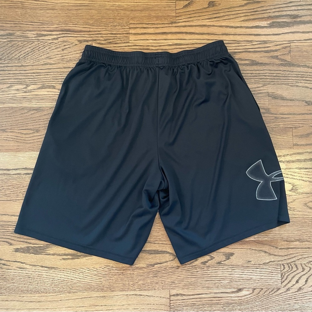 Under Armour Men’s Tech Graphic Shorts Black Gray Big Logo Drawstring SIZE LG